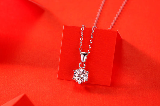 Diamond Jewerly Necklace Pendant 
Set With 1-carat, 2-carat And 3-carat Moissan Diamonds
 S925 Sterling Silver And Platinum-plated. 
Fashionable And Trendy Jewerly.